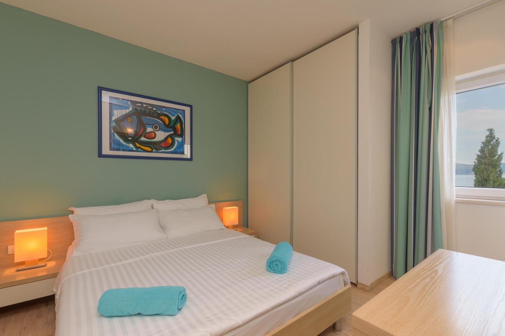 Apartments Grand Novi Vinodolski Resort Oda fotoğraf